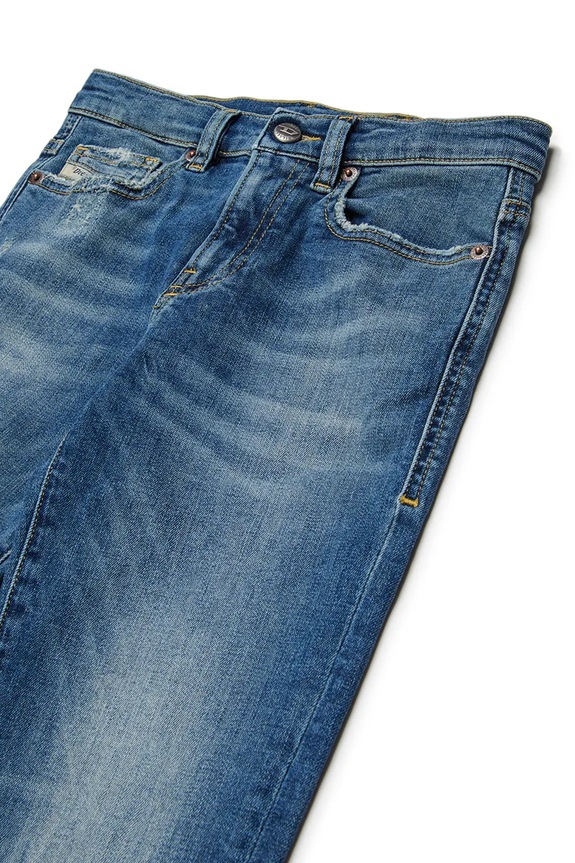 Хлопчик Дитячі джинси з бавовною Diesel 2020 D-VIKER-J TROUSERS J00809.KXBS1 блакитний