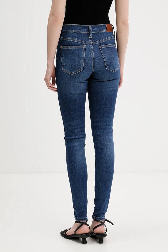 Oblečenie Rifle Tommy Jeans DW0DW22455 tmavomodrá