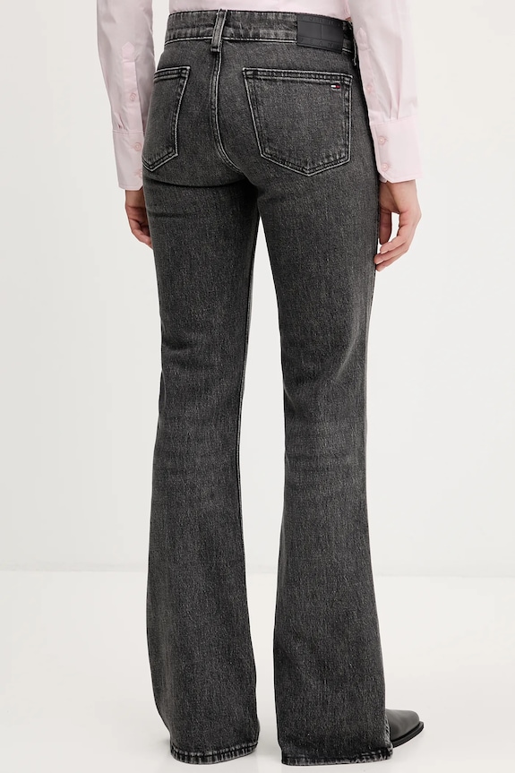 Oblečenie Rifle Tommy Jeans DW0DW22619 sivá