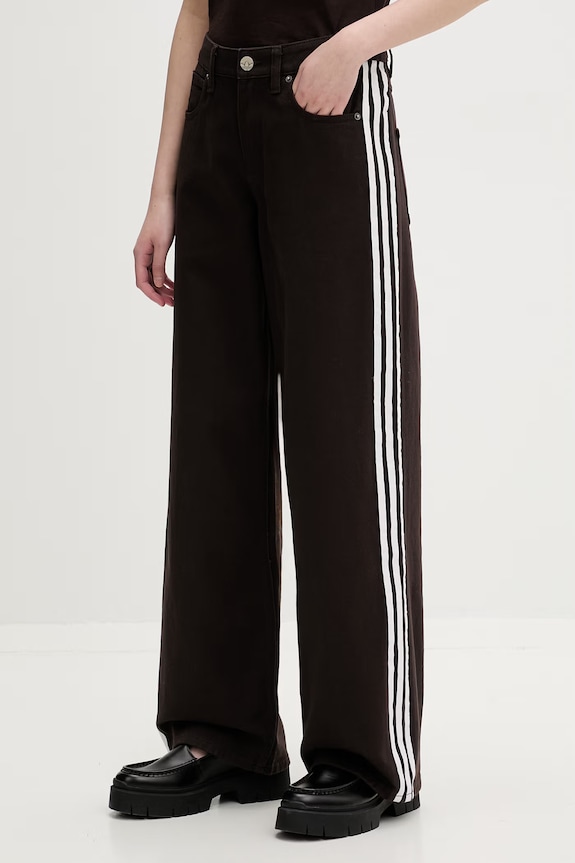 adidas Originals jeansy damskie Firebird brązowy KD2934