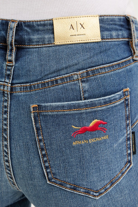 Rifle Armani Exchange tmavomodrá XW000129.AF12175