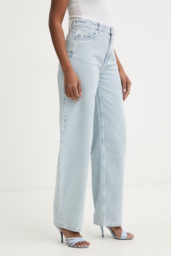 Gestuz jeansy relaxed fit damskie niebieski 10911015