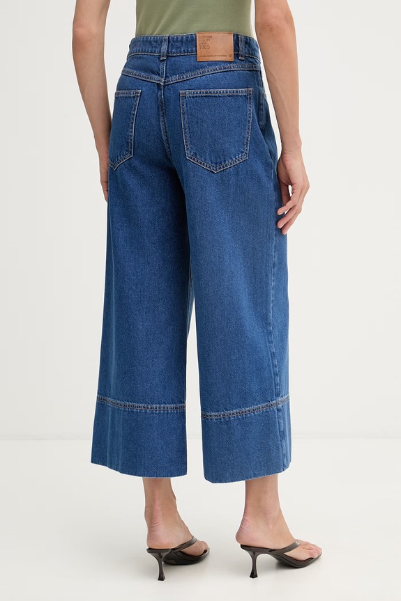 Odzież United Colors of Benetton jeansy relaxed fit damskie 43C8DE02S niebieski