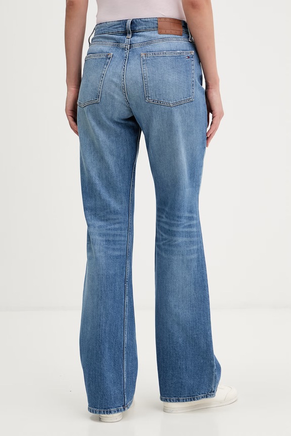 Tommy Jeans jeansy bootcut damskie DW0DW22677 niebieski SS26