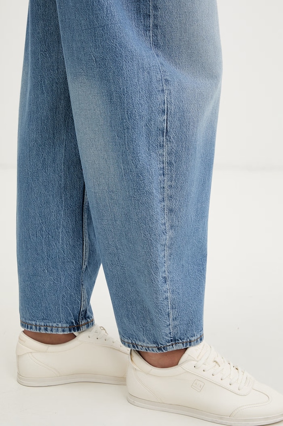 Tommy Jeans jeansy damskie niebieski DW0DW22777