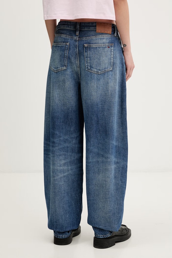 Odzież Tommy Jeans jeansy damskie DW0DW22991 granatowy