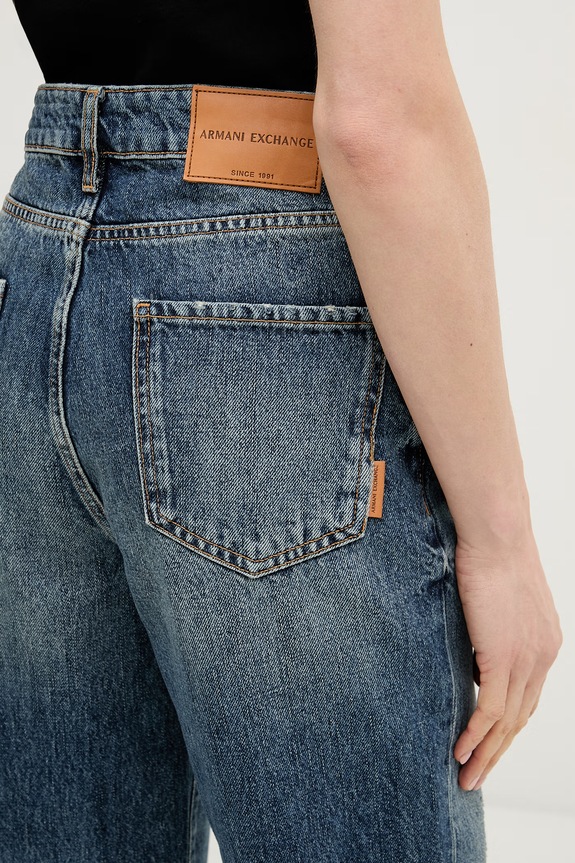Armani Exchange jeansy carrot damskie niebieski XW000128.AF19629