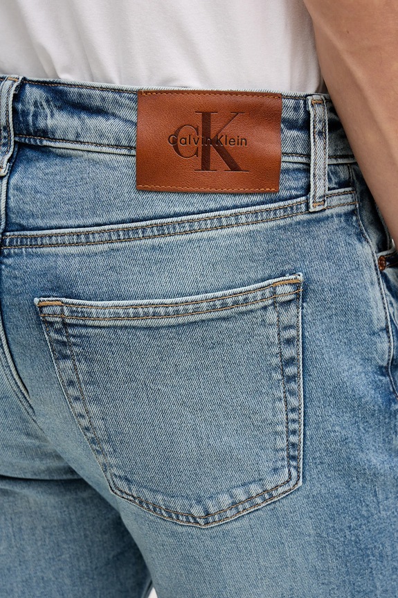 Calvin Klein Jeans jeansy niebieski LV04RE700G