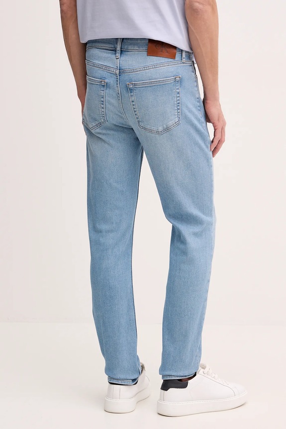 Odzież Calvin Klein Jeans jeansy LV04RE780G niebieski