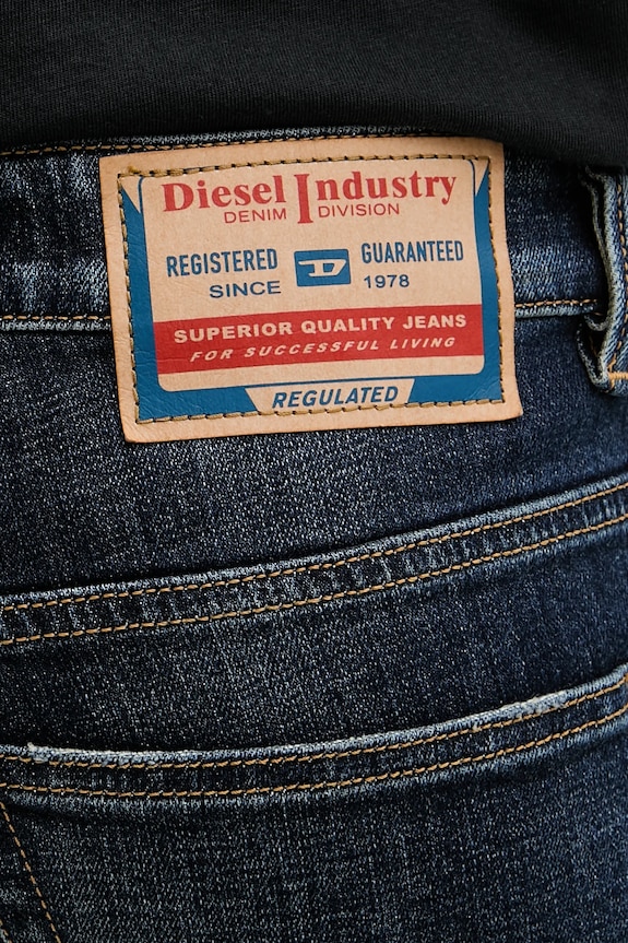 Rifle Diesel 1993 D-VYL L.32 tmavomodrá A15797.0ADBN
