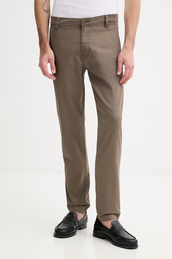 Nohavice s prímesou ľanu Levi's XX CHINO STD II chinos hnedá 17196.0198