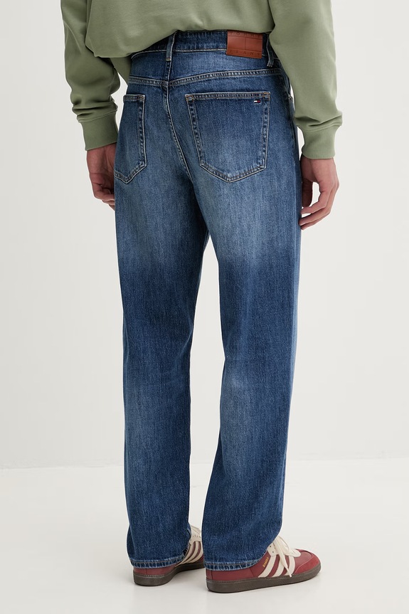 Odzież Tommy Jeans jeansy regularne męskie DM0DM23287 granatowy
