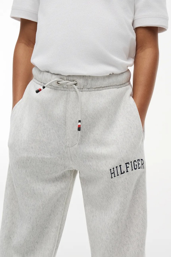 Tommy Hilfiger nohavice jogger detské s bavlnou KB0KB10254.128.176.PPY2 sivá