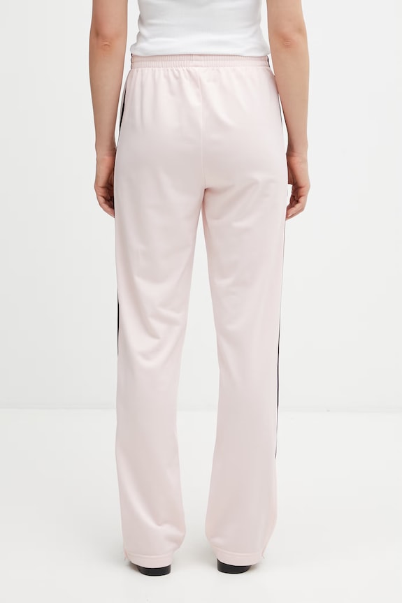 Îmbrăcăminte adidas Originals Firebird Classic pantaloni de trening pentru femei KC6562 roz