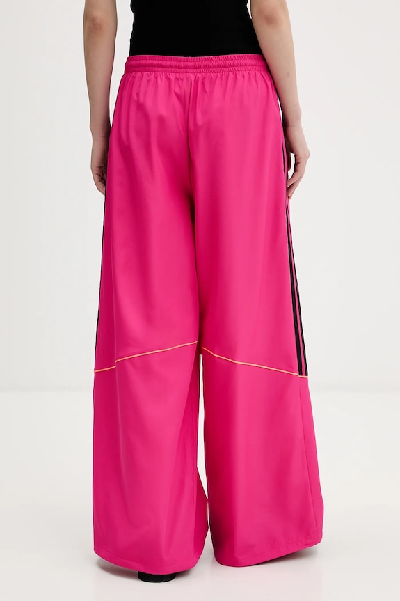 Odjeća Donji dio trenirke adidas Originals Teamgeist Adilenium KC8156 roza