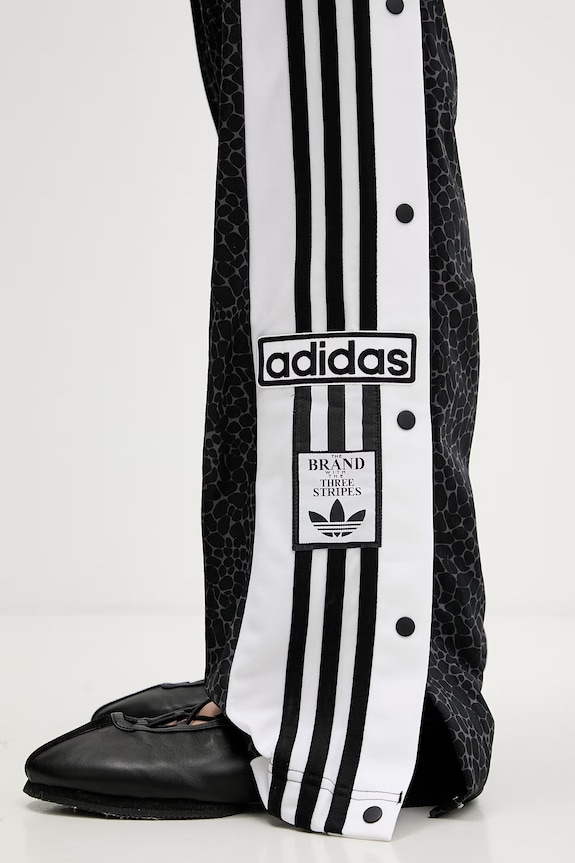 adidas Originals spodnie dresowe Adibreak czarny KD2830
