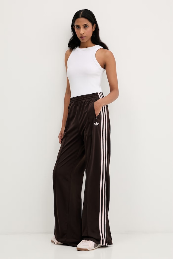 Παντελόνι φόρμας adidas Originals Firebird KD3664 καφέ SS26
