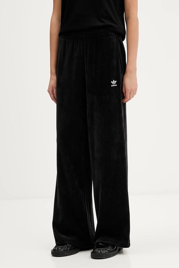 adidas Originals pantaloni de trening de damă Essentials tricotaj negru KE1113