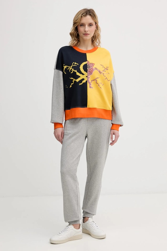 Bavlněné tepláky United Colors of Benetton x Stranger Things 33NVDF01G šedá SS26