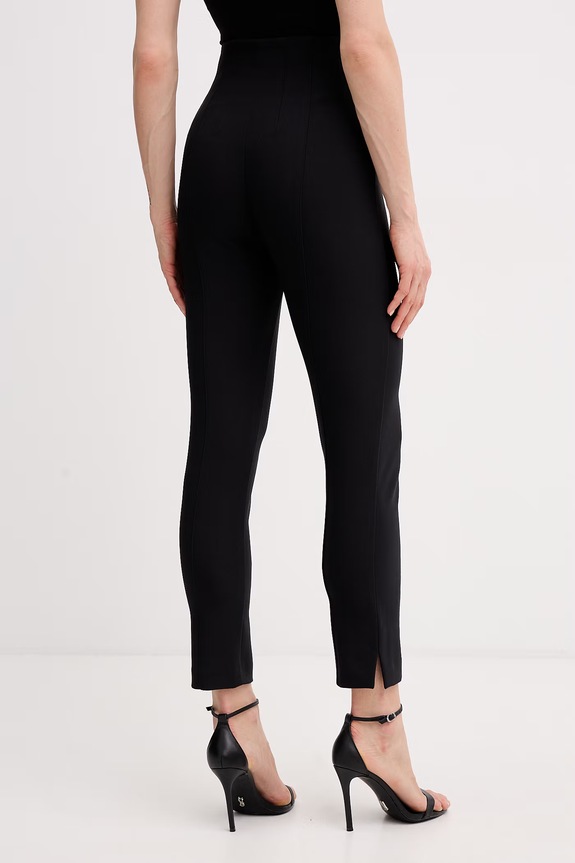 Ρούχα Elisabetta Franchi Παντελόνι carrot γυναικείο PA16361E2 μαύρο