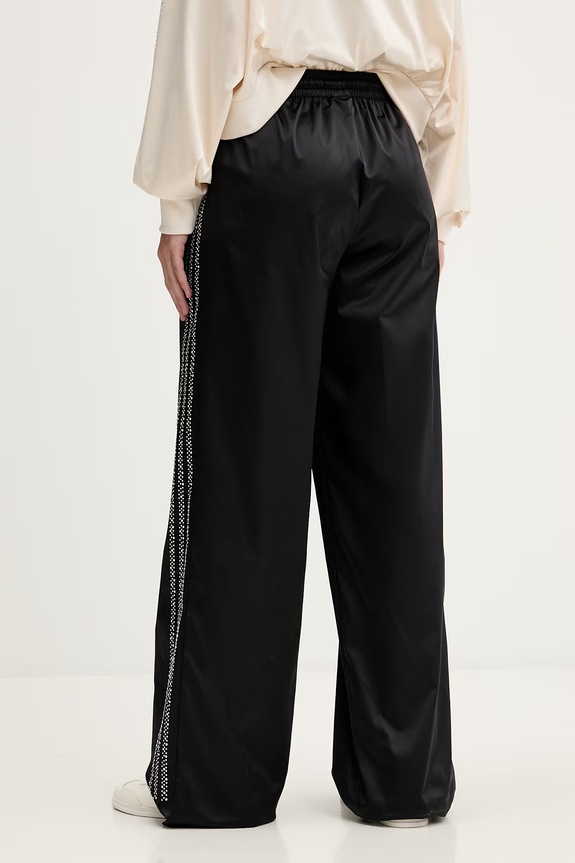 Odjeća Donji dio trenirke adidas Originals Pearl KC7863 crna