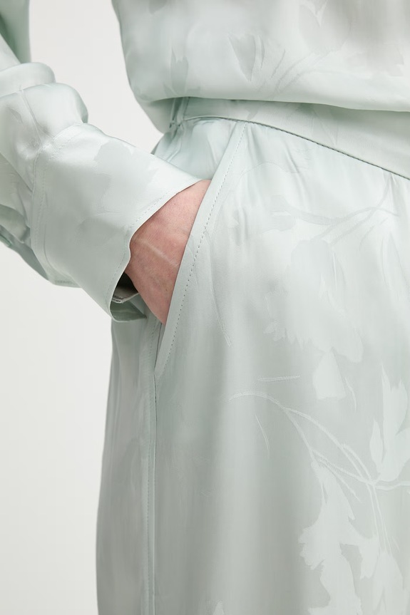 Calvin Klein nohavice wide leg dámske z viskózy zelená LV044F604G