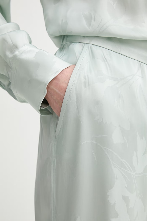 Calvin Klein nohavice wide leg dámske z viskózy zelená LV044F604G