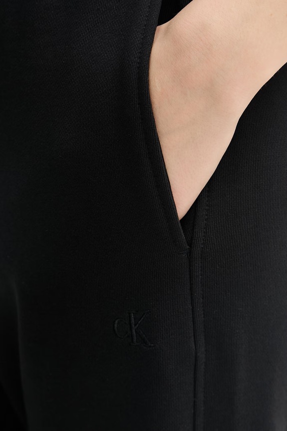 Calvin Klein Jeans spodnie dresowe damskie bawełniane czarny LV047F210G