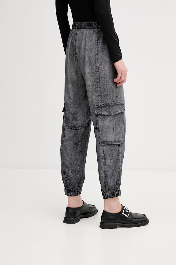 Odzież AllSaints spodnie SELMA W020TE czarny