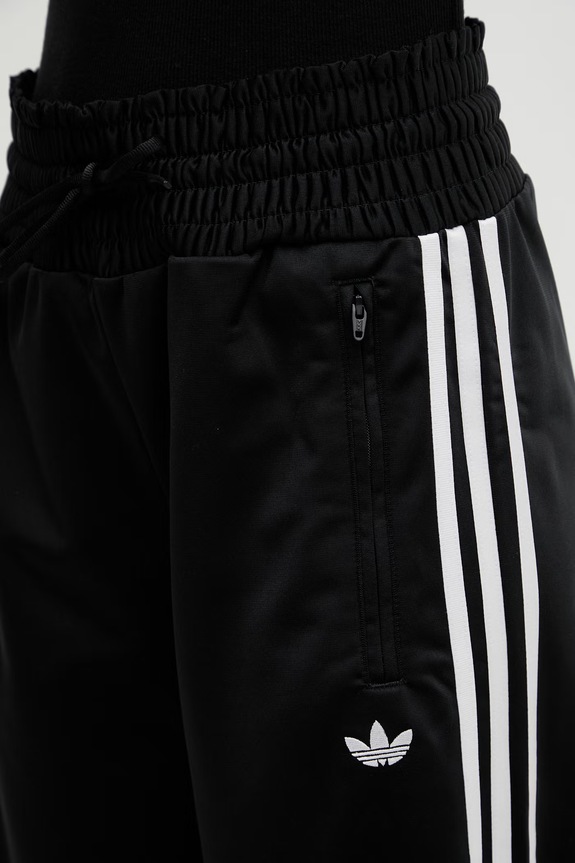Tepláky adidas Originals SMOCKED FB TP čierna KD0301