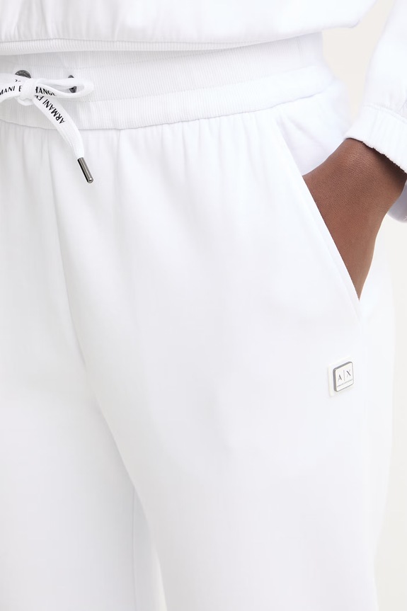 Armani Exchange teplákové nohavice dámske s bavlnou biela XW001745.AF10818