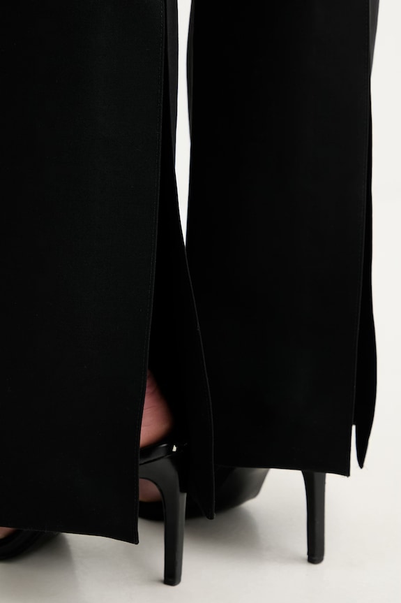 Karl Lagerfeld spodnie damskie czarny B2W10011