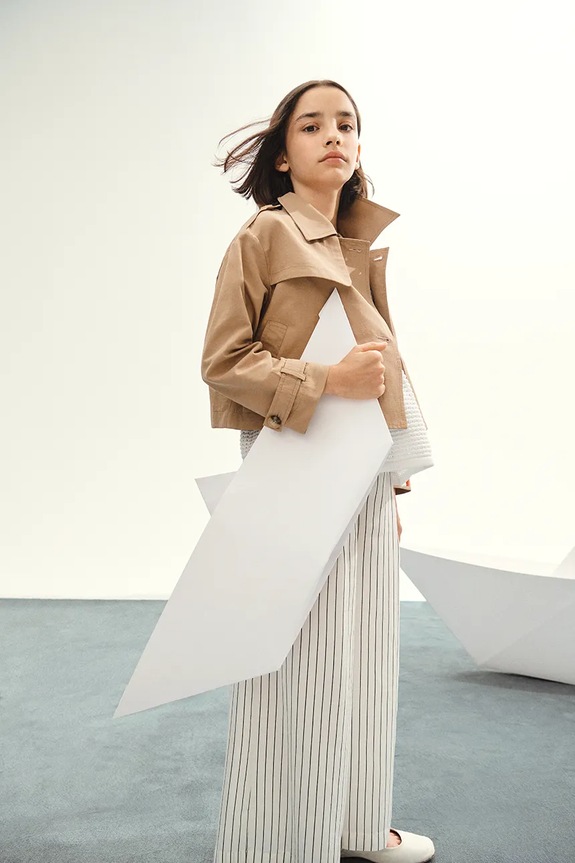 Max&Co. spodnie dziecięce z wiskozą MAXP47F TROUSERS biały MX0307.MX00W