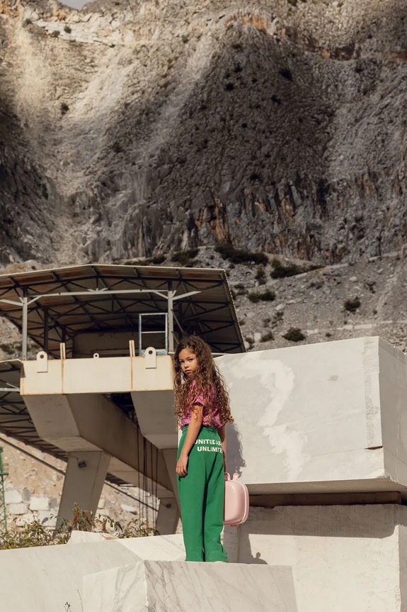 Παιδικό βαμβακερό παντελόνι Mini Rodini Travel agency 26230144 πράσινο