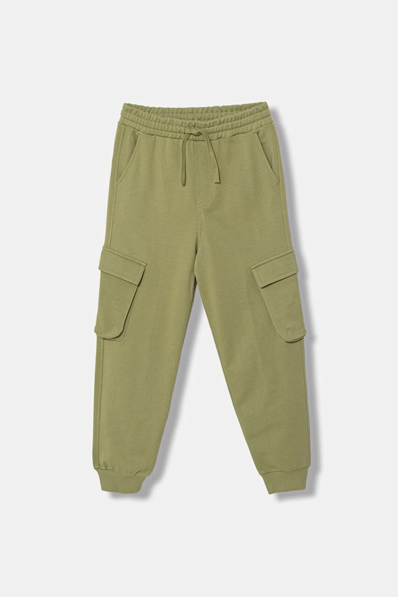 United Colors of Benetton spodnie dresowe dziecięce bawełniane zielony 3NBMCF06I.G.Stagionale