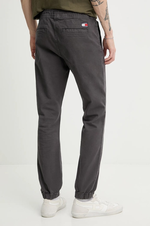 Ruházat Tommy Jeans nadrág DM0DM23102 szürke