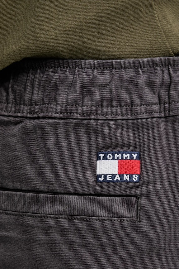 Tommy Jeans nadrág szürke DM0DM23102