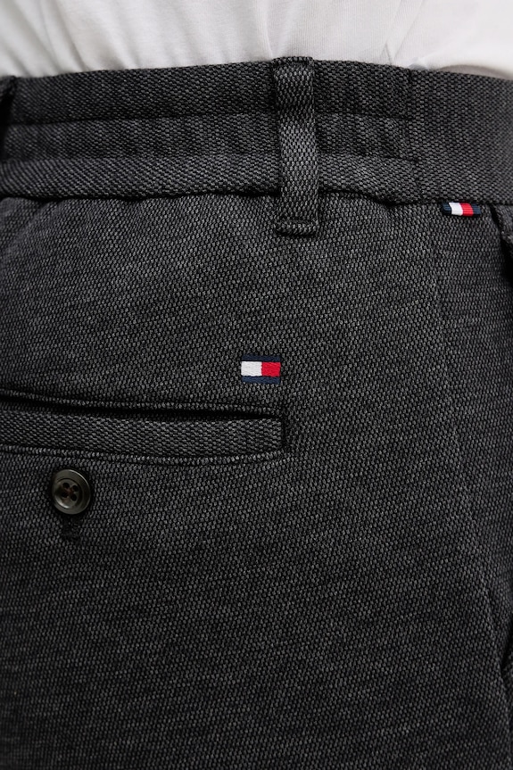 Bavlnené nohavice Tommy Hilfiger sivá MW0MW41920