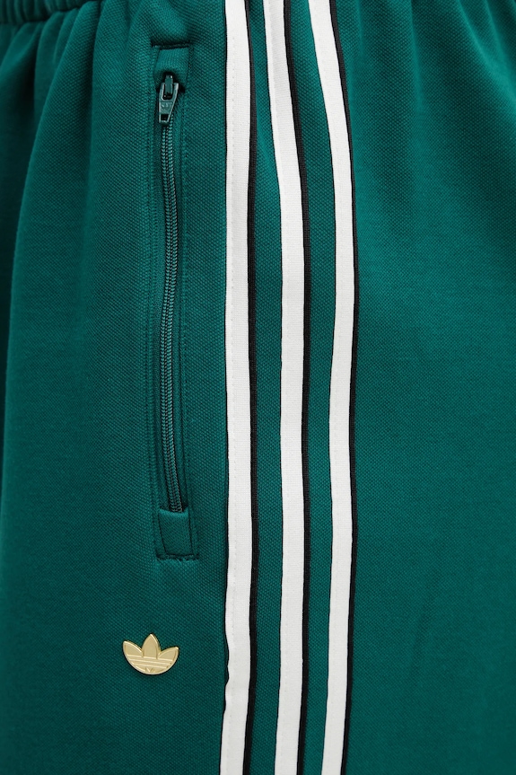 adidas Originals spodnie dresowe Classic Track Pants zielony KC6372