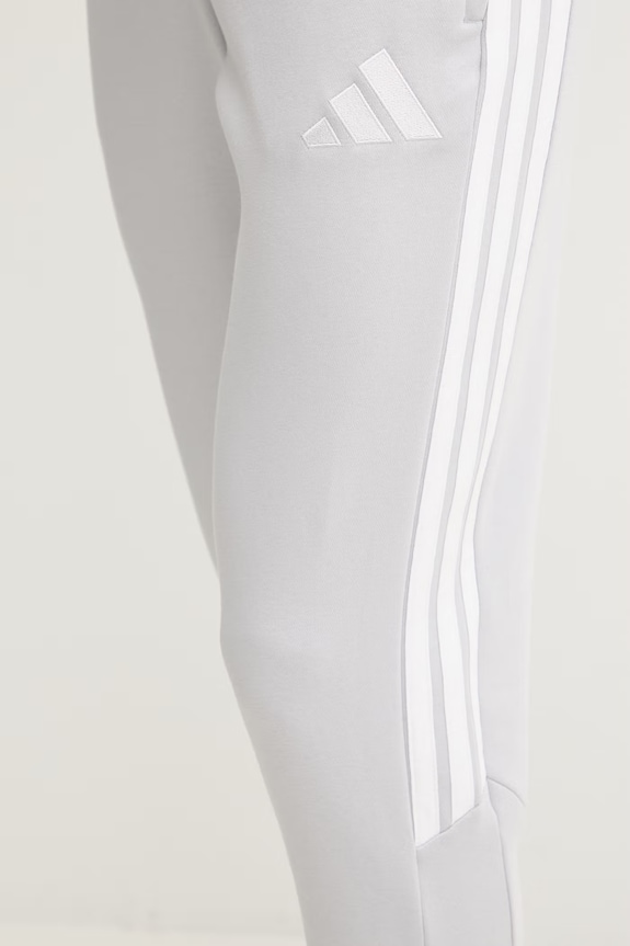adidas Performance spodnie treningowe Tiro 26 szary JY7152