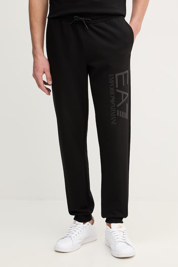 Памучен спортен панталон EA7 Emporio Armani памук черен AF22266.7M001415