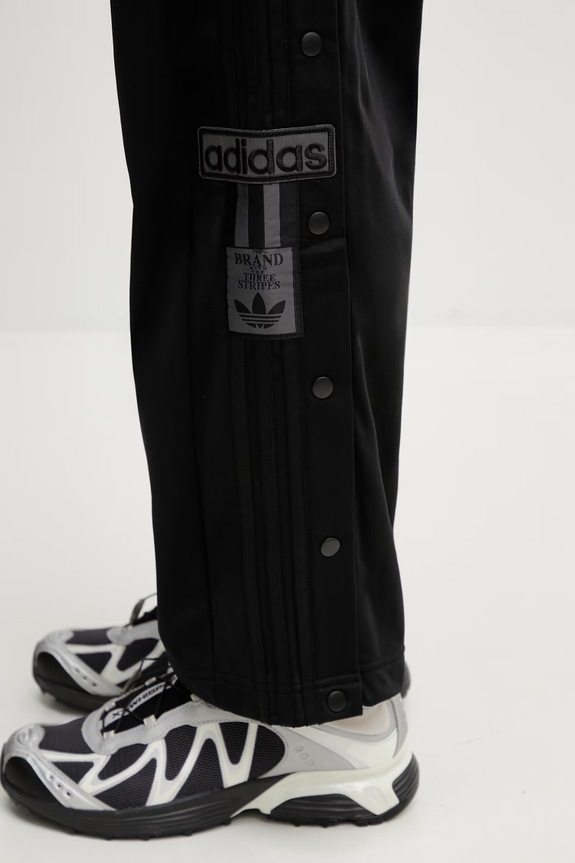 adidas Originals spodnie dresowe Adibreak czarny KD1502