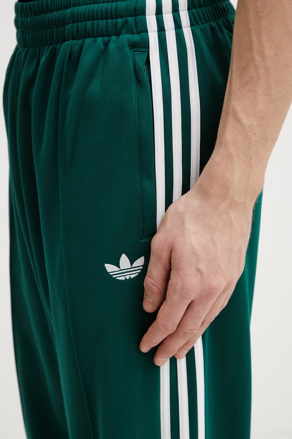 Tepláky adidas Originals zelená KE3497