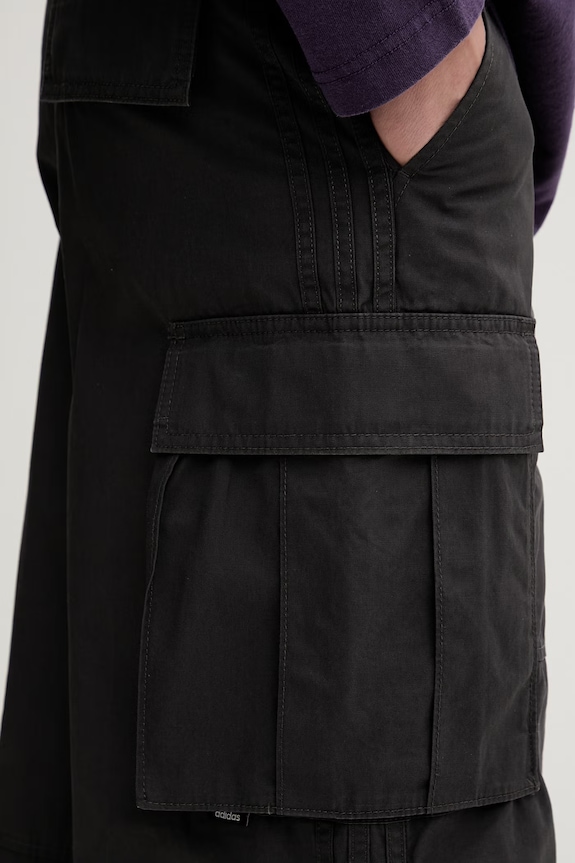 Îmbrăcăminte adidas Originals pantaloni cargo bărbați din bumbac KS6854 gri