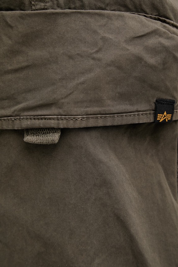 Alpha Industries alsó férfi pamut Division Pant zöld 266203
