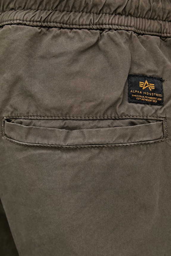 Alpha Industries alsó férfi pamut Division Pant 266203 zöld