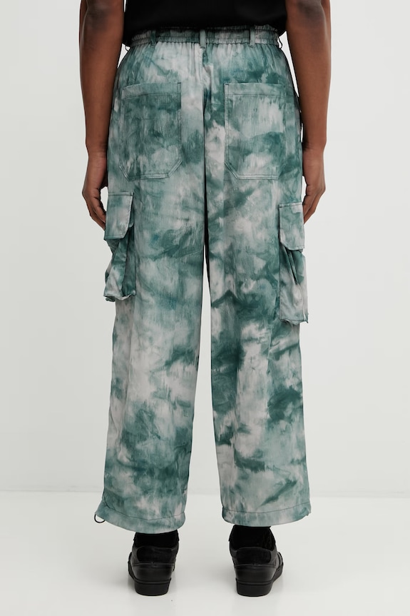 Odzież Y-3 spodnie UT AOP PANTS KC6794 zielony