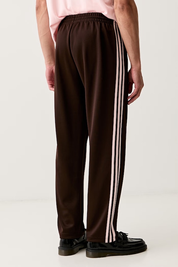 Odzież adidas Originals spodnie dresowe męskie SST REG TP KE3519 brązowy
