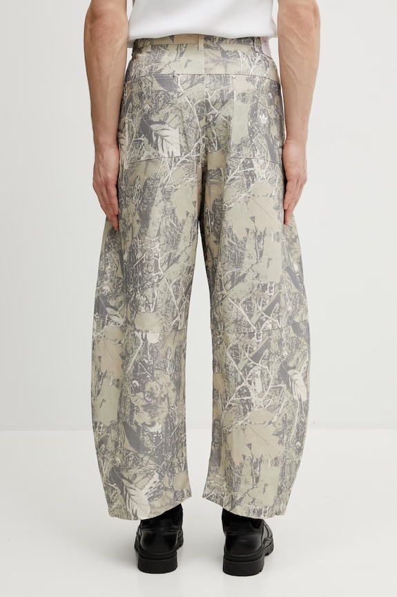 Дрехи Памучен панталон adidas Originals CARGO WORKPANT KG6443 бежов