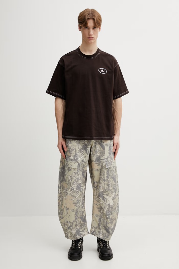 Хлопковые брюки adidas Originals CARGO WORKPANT KG6443 бежевый